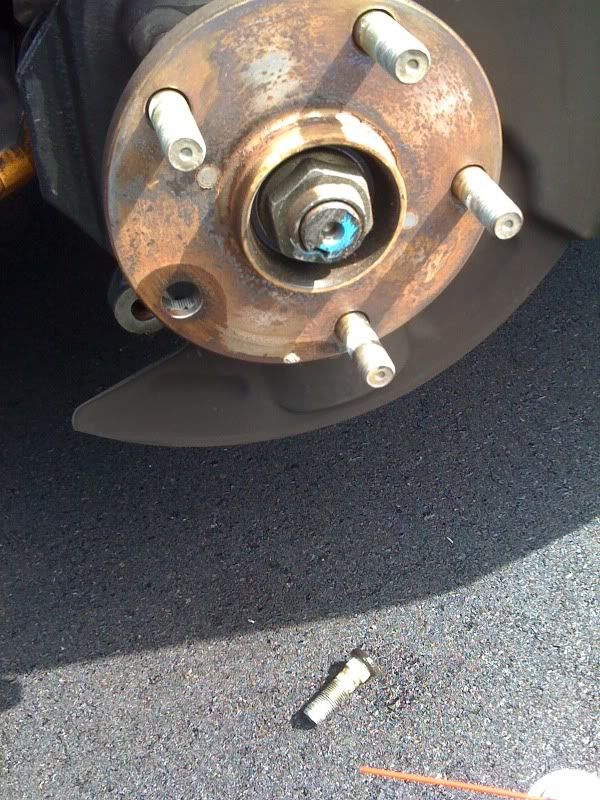 Replace broken wheel stud on 20042007 STi (front) Subaru Impreza WRX